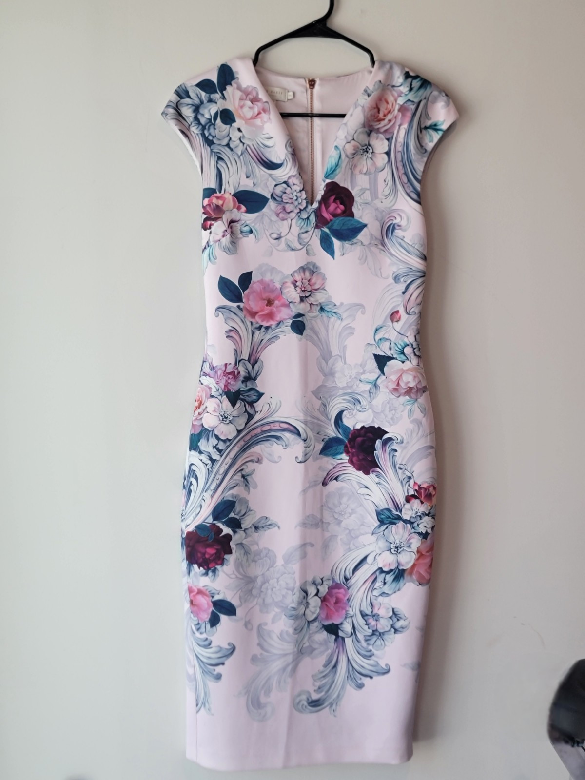 Ted Baker Acanthus White Floral Scroll Bodycon Dress Size 2