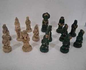 Vintage 15 Aztec Mayan Resin Chess Pieces Single Figurines Malachite Looking 