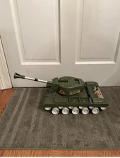 Vintage 1960's REMCO Large US Army Bulldog Tank #607 Untested Been Repaired