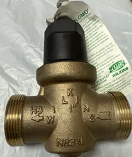 Zurn Wilkins NR3XL Water Pressure Reducing Valve 1”