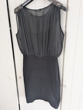 abendkleid 38, figurbetont, mit Glitzersteinen, oben transparent aber mit Top