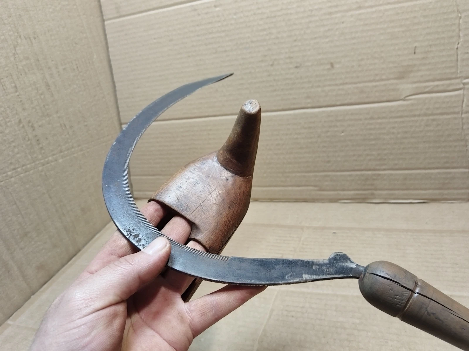 VINTAGE ANTIQUE HAND FORGED SET HARVEST SICKLE AGRICULTURAL KNIFE PRIMITIVE