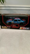 Richard Petty 1992 43 STP Pontiac Gran Prix 1/43 Diecast