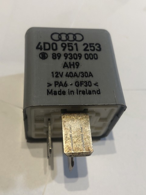 4d0951253 что за реле