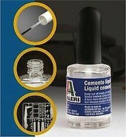 FlüSsiger Zement FüR Kunststoff Modellbau Kleber 15 Ml Italeri