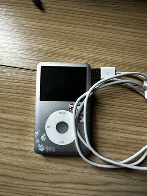 Apple iPod Classic 7th Generation A1238 120GB, Silver 885909236657