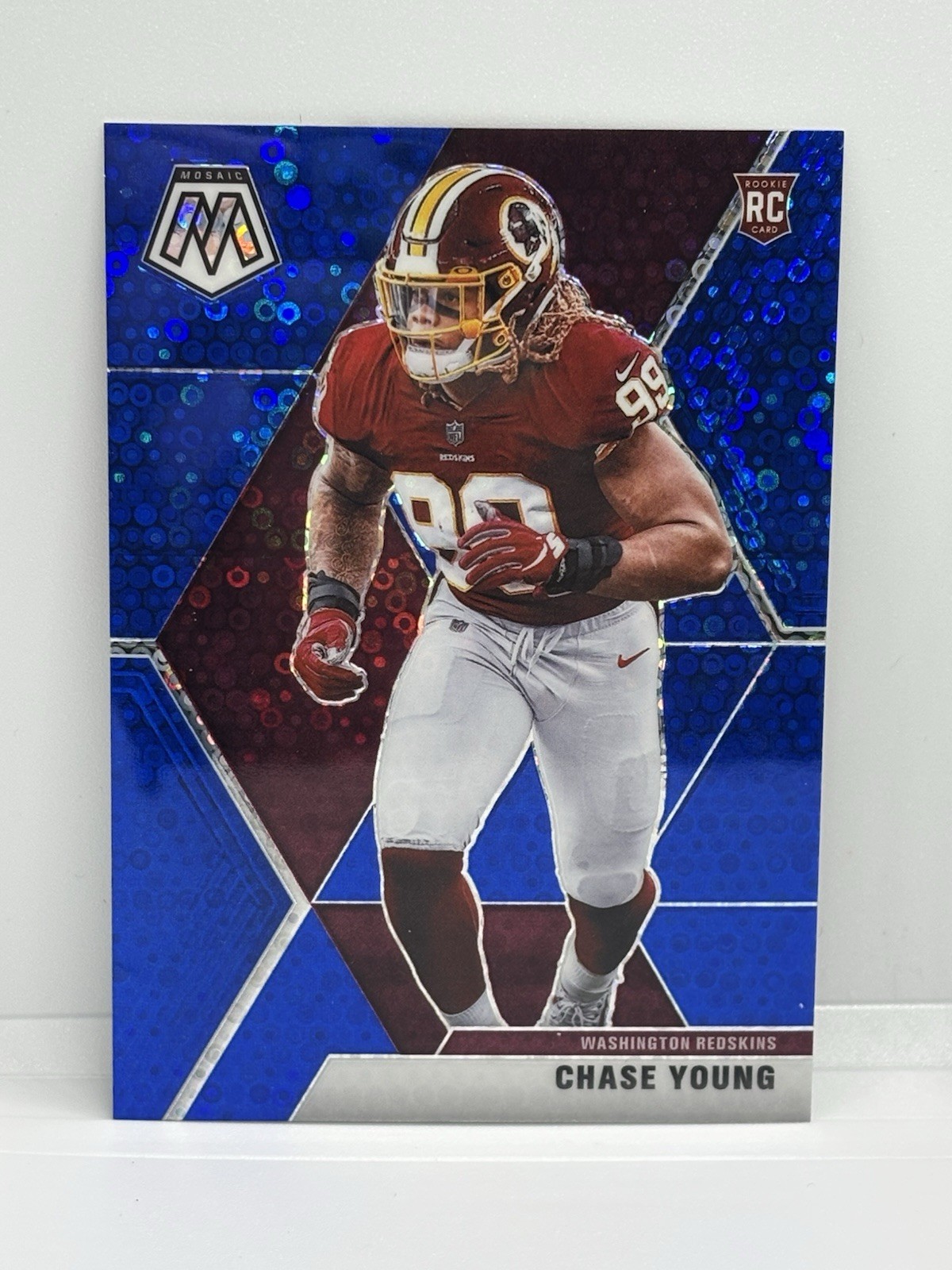 2020 Panini Mosaic - Rookies No Huddle Blue Prizm #202 Chase Young /75 (RC)