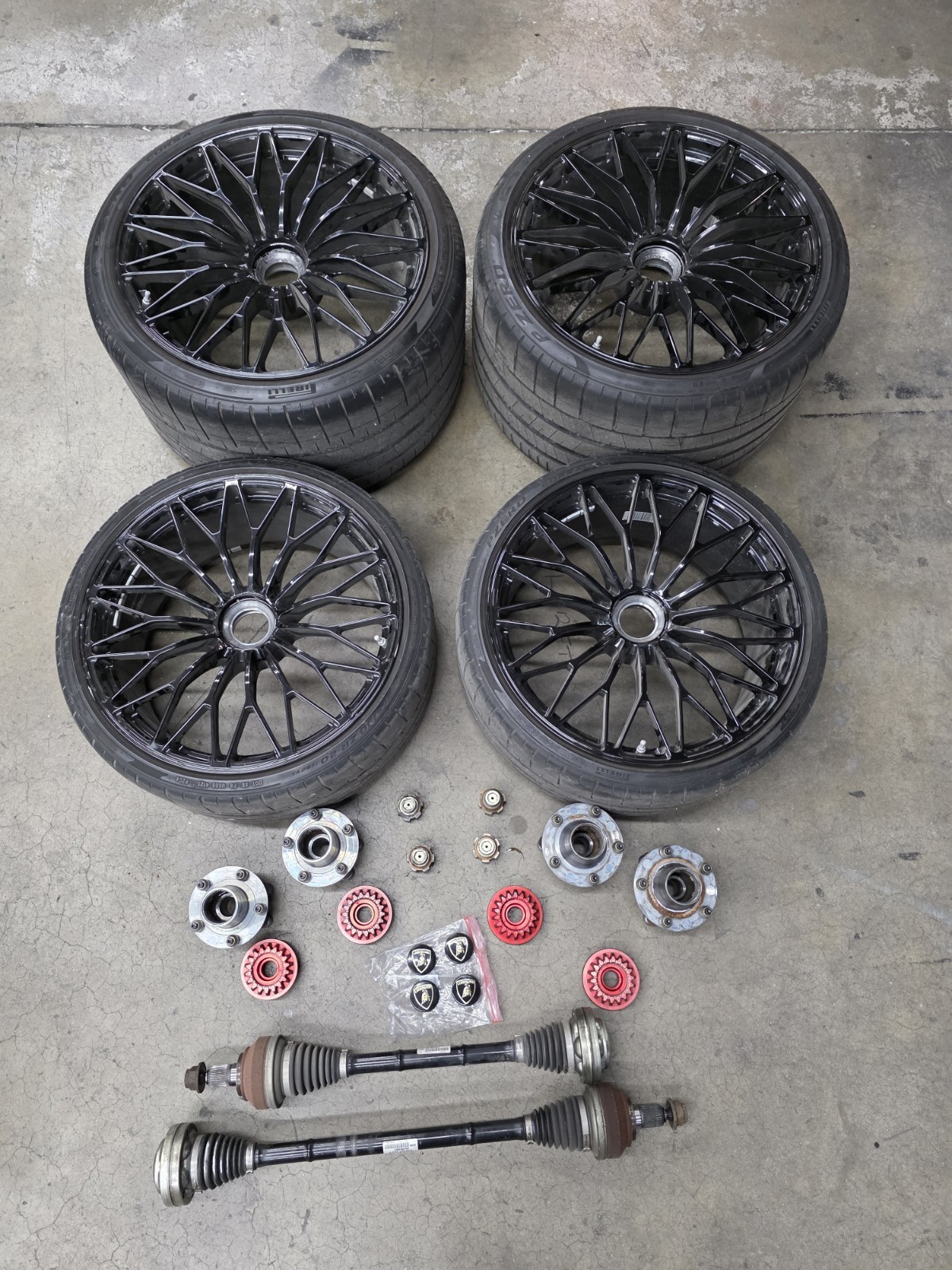 LAMBORGHINI AVENTADOR CENTER LOCK KIT OEM FULL SET S SV SVJ WHEELS 0R8340113 