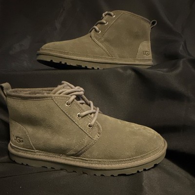 UGG Men's Beige Suede Lace Up Fur Lined Ankle Chukka Boots Casual Winter