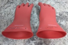 Salisbury E011R/9 Size 9 Class 0 Electrical Insulating Gloves (BW)