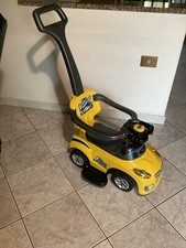 Macchina cavalcabile per bambini, color gialla a spinta