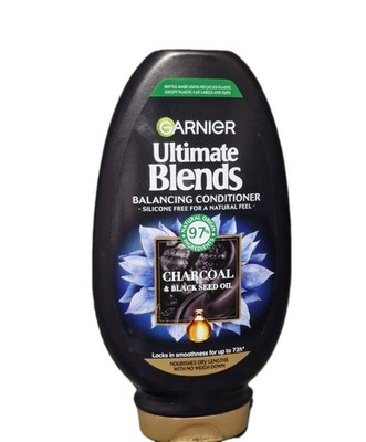 Garnier Ultimate Blends Charcoal Balancing Conditioner 250ml