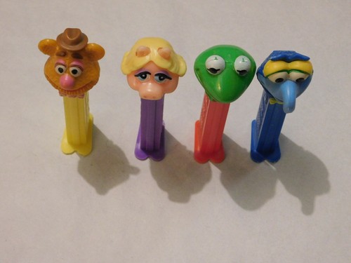 NUEVO~RARO-VINTAGE-COLECCIONABLE~1997~4-PEZ PERSONAJES DE CALLE SÉSAMO-DISPENSADOR DE DULCES - Imagen 2 de 9
