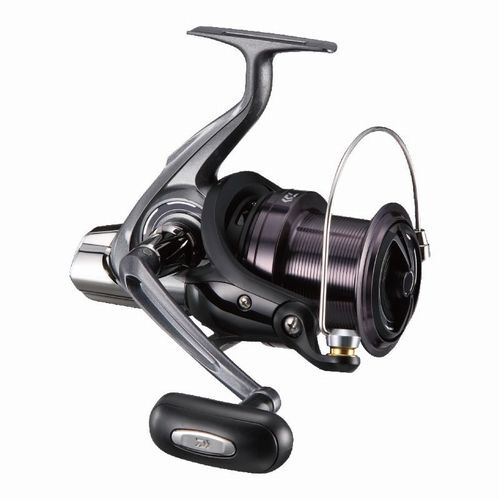 リール Daiwa Cross cast 4000 Daiwa 17 Crosscast 4000 Spininng Reel Surf Casting for sale