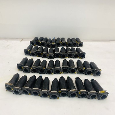 Restposten 40 schwarze Panel-Mount Rundkabelstecker mit Leitungen wie besehen Konvolut