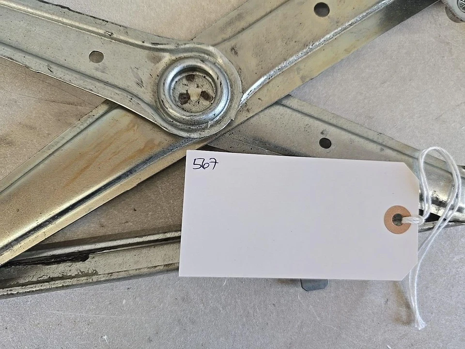 2013 丰田 CAMRY 右前窗调节器 — 第 2/4 张图片