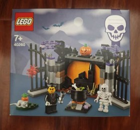 LEGO Halloween & Seasonal Series &ndash;Brand New & Sealed, Choose Your Favorite