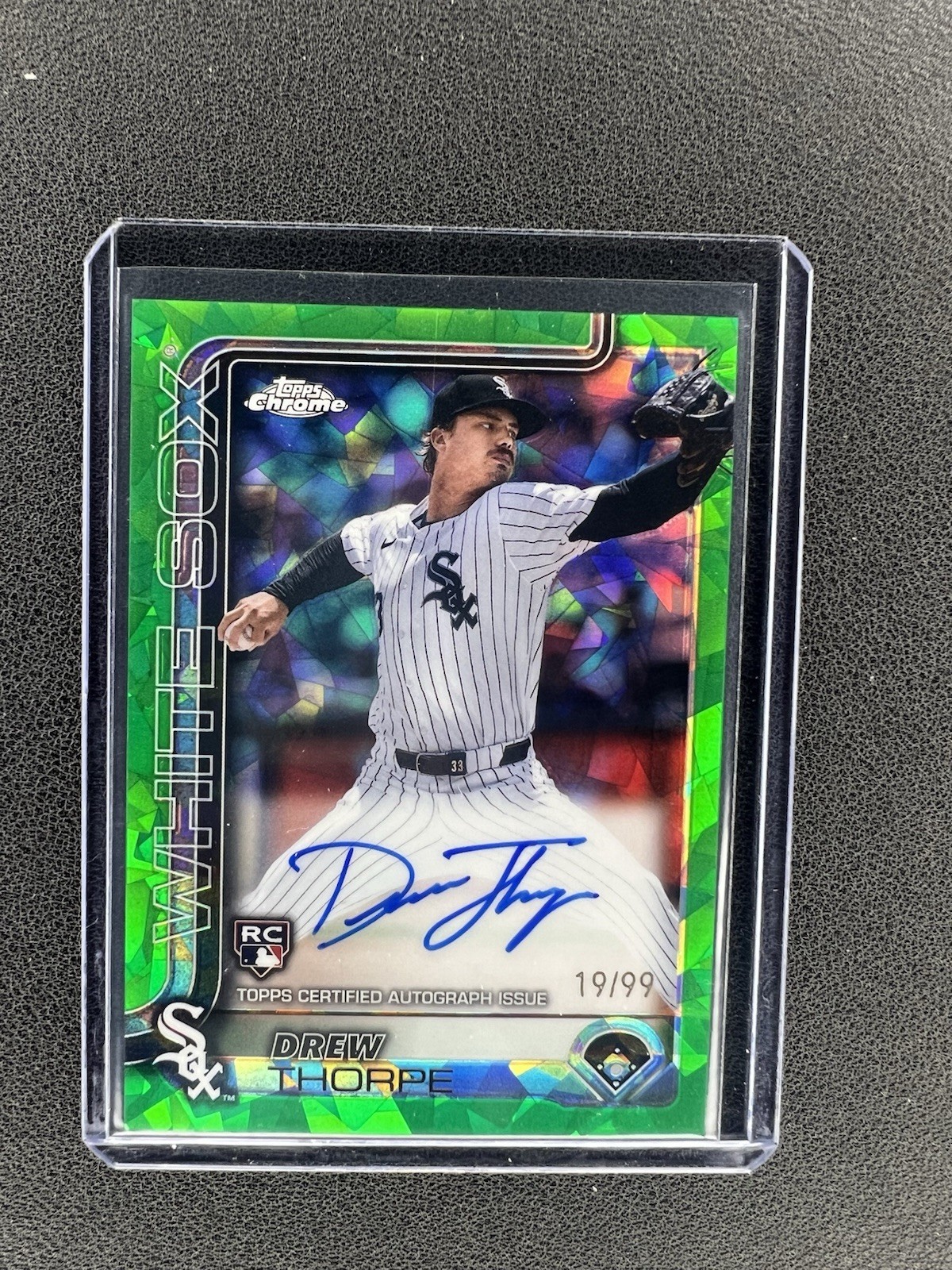 2025 Topps Chrome Sapphire Drew Thorpe Rookie Auto Green #/99 White Sox