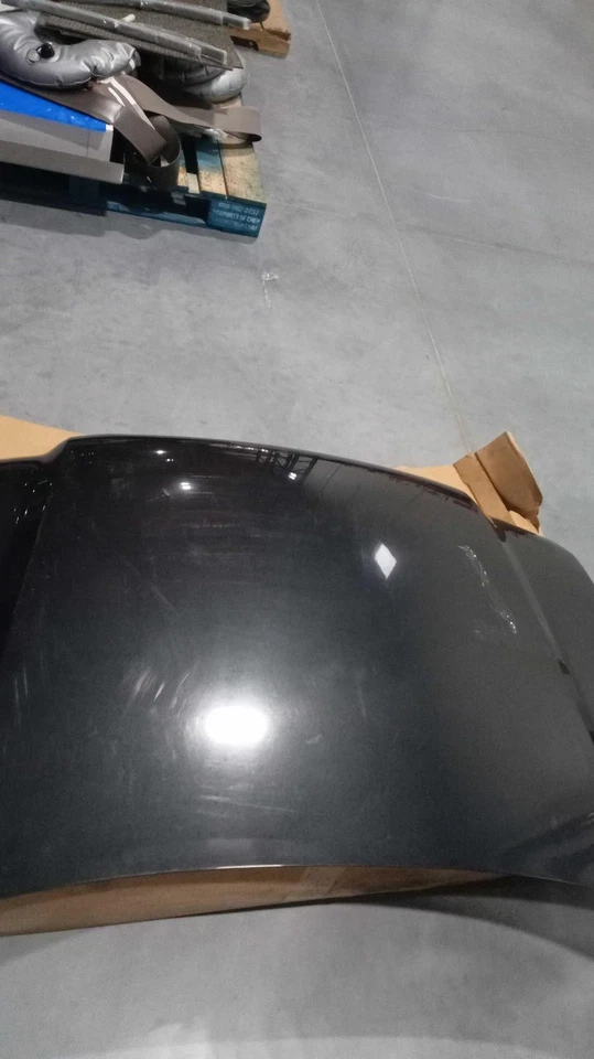 Capucha usada se adapta a: GMC Envoy 2009 grado B Foto 2 de 4