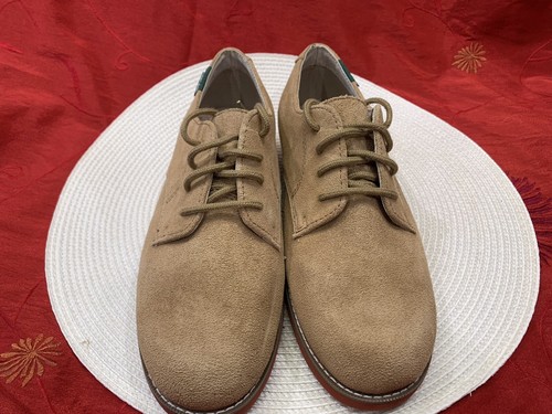 Eastland Suede Buck Women's Size 7 1/2 
