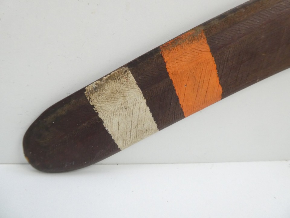 VINTAGE HAWES AUSTRALIAN PLY WOOD ABORIGINAL BOOMERANG HAND MADE