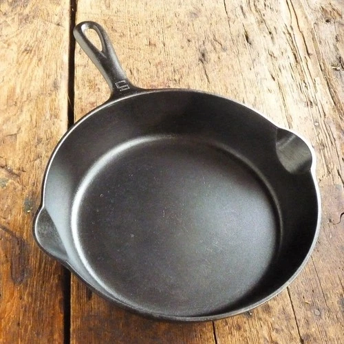 Vintage GRISWOLD Cast Iron SKILLET Frying Pan # 5 LARGE BLOCK LOGO - Ironspoon