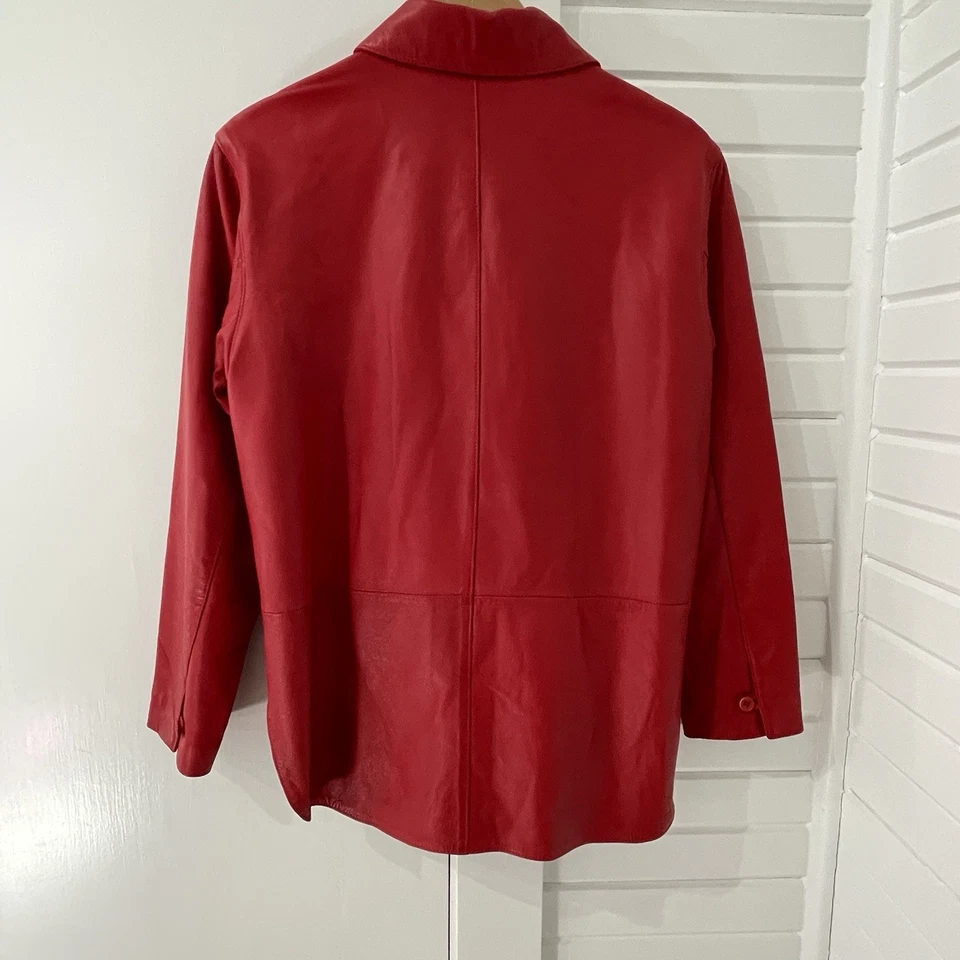 Vintage Revue Red Leather Button Front Jacket Women's Size 6 Pocket Lined Supple - Image 4 of 4