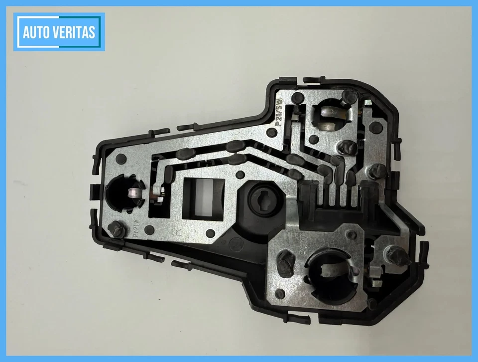 Original Ford Galaxy (WGR) lamp carrier rear light right 7M5945258 / 962604 - Image 4 of 4