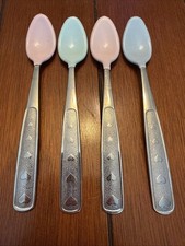 4 Vintage 1996 Munchkin Baby Spoons Multi Colored Stainless Silicone Tip