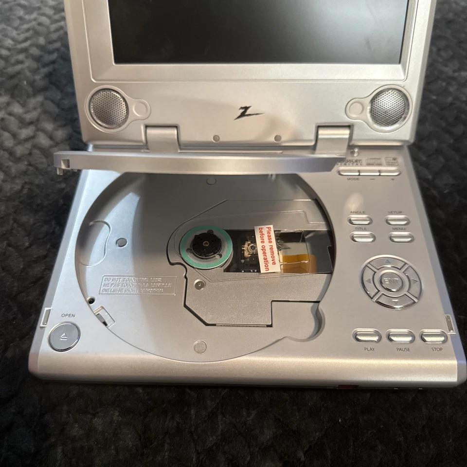 Reproductor de DVD portátil Polaroid (7")*SIN PROBAR/(SIN CONTROL REMOTO/SIN CARGADOR Foto 3 de 4