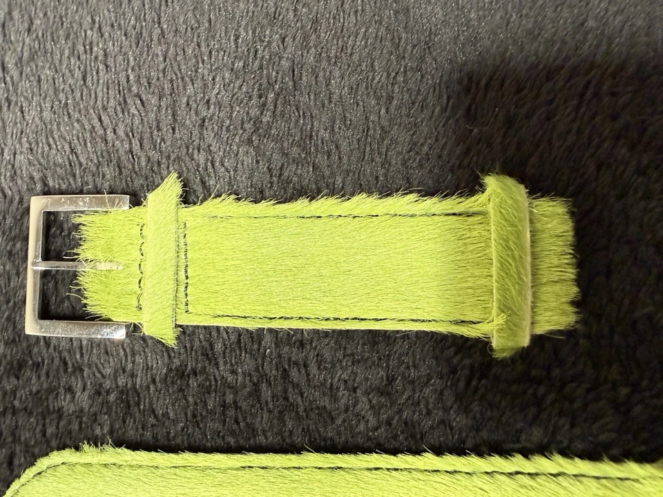 Correa de reloj de cuero Fendi pelo de pony verde nueva, genuina Fendi Foto 3 de 4