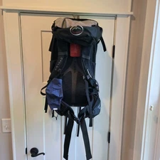 Osprey Kestral 38 Hiking Back Pack Gray Mesh Back Panel Rain Cover M/L VGC Clean