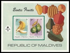 Maldives 1975 - Exotic Tropical Fruits - Souvenir Stamp Sheet - Scott #556 - MNH