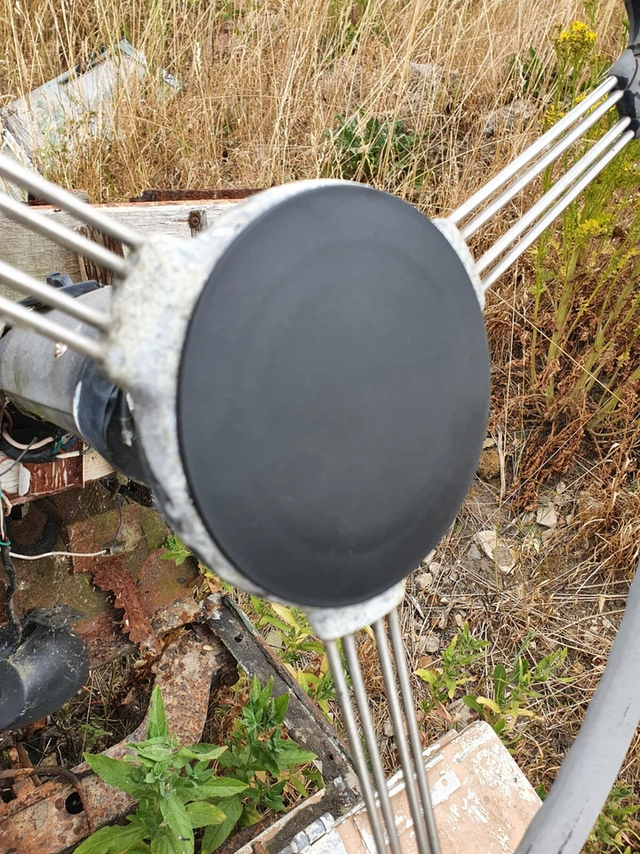 Land Rover Series 1 (1956>) 2 2a Steering Wheel Centre Cap Non Genuine 268284  - Image 2 of 4