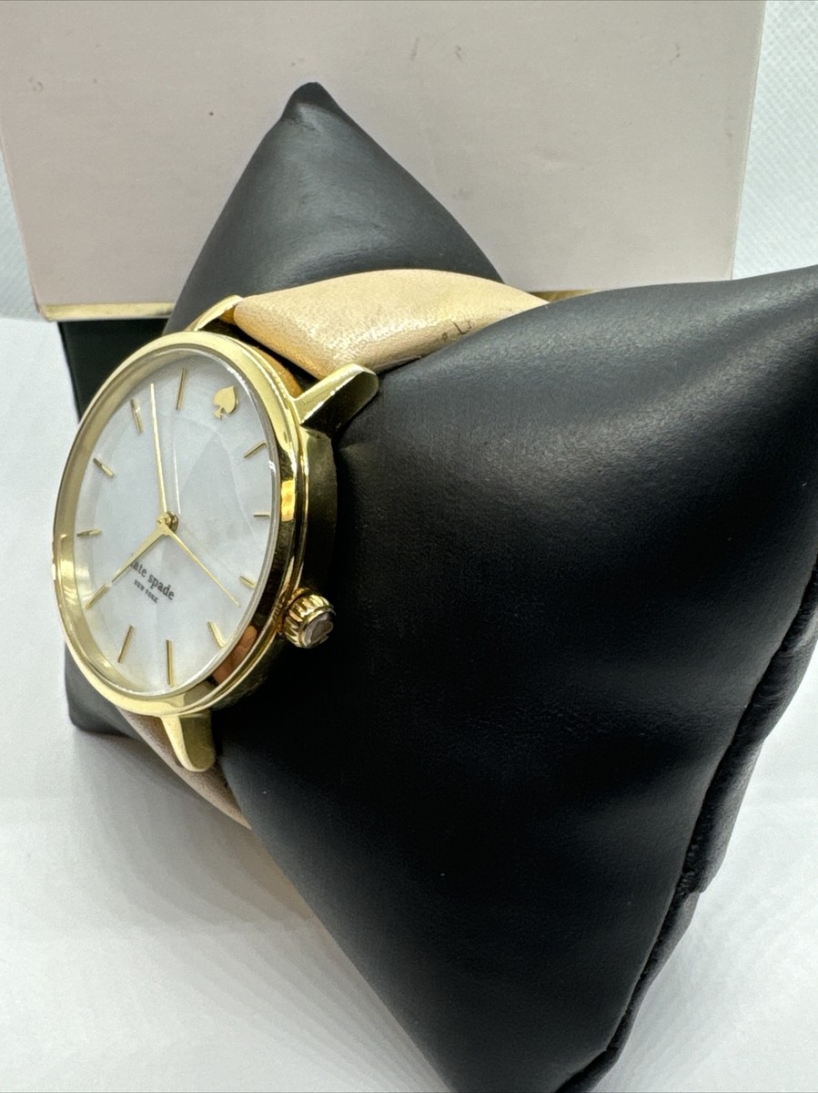 Kate Spade Metro 0010 Women\'s Beige Leather Strap Analog Dial Wrist Watch JNA142 Amazon.com: Kate Spade New York Women main image 4
