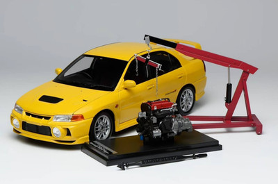 1/18 MotorHelix Mitsubishi Lancer Evolution IV Dandelion Yellow