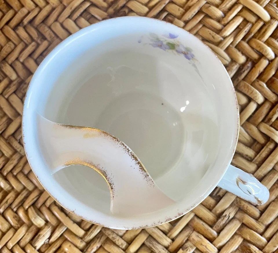 Precioso y único Thu.E. Taza bigote porcelana MR. Bavaria excelente estado Foto 4 de 4