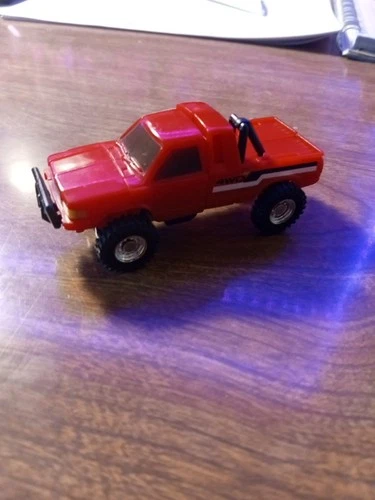 Vintage 1984 Gobots Small Foot Transforming Pick-Up Truck MR-35 -Bandai