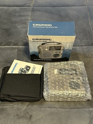 Grunding FR200 Emergency Radio AM/FM/SW Light Crank Recharge Open Box-NEVER USED