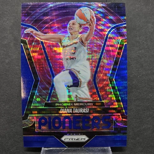 2025 Panini Prizm WNBA Basketball Blue Pulsar Diana Taurasi #6