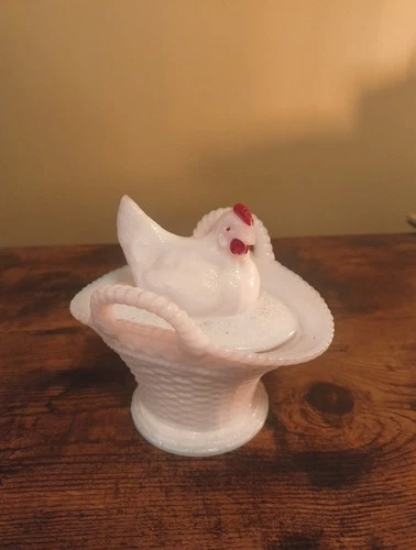 Vintage Westmoreland Milk Glass Hen On Nest Basket Lidded Candy Trinket Dish