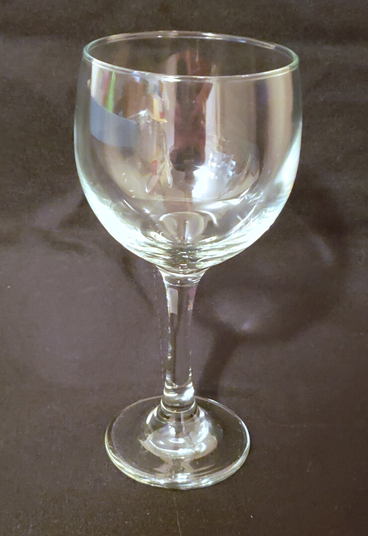 Dailyware Red Wine Glasses Set of 12 10.5 oz/310 ml *LOCAL PICKUP ONLY