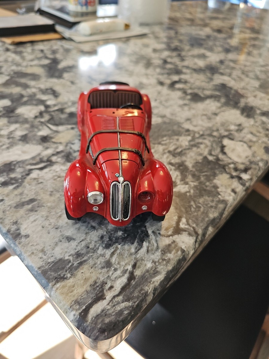 Road Signature 1:18 1940 BMW 328 Diecast Model Car Ref