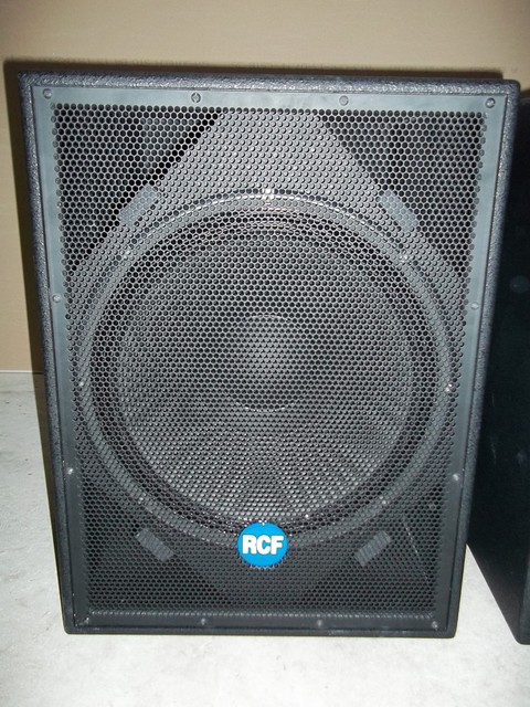 rcf 8001 as active subwoofer