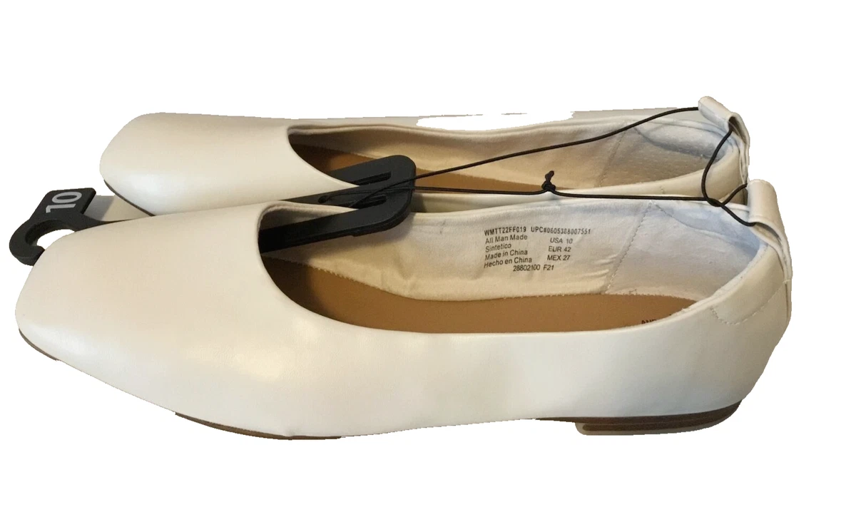 Slip resistant store ballet flats
