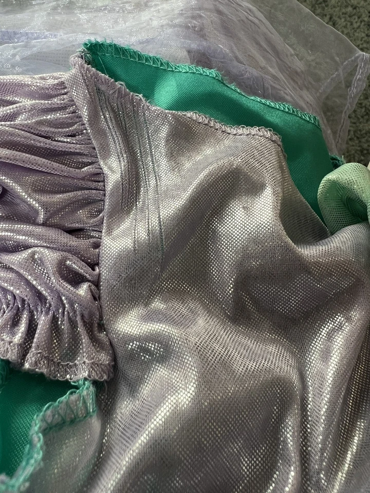 Vestido Disfraz Sirenita Disney Ariel Talla 4-6X Pelo Lazo y Corona a Juego Foto 4 de 4