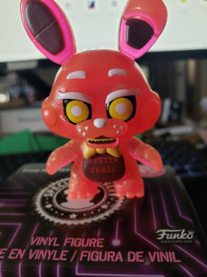 FUNKO FIVE NIGHTS AT FREDDYS MYSTERY MINI VINYL FIGURE SYSTEM ERROR BONNIE