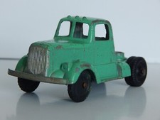 TOOTSIETOY 1950s Vtg Mack Semi Cab Truck for Auto Car Transport Trailer Metal