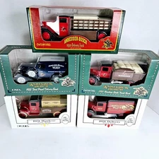 Ertl Anheuser Busch Budweiser Delivery Truck Lot of 5 Adult Collectables