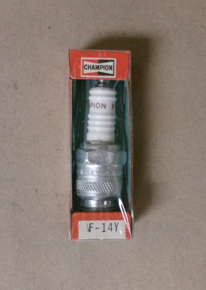 New Champion F-14Y Spark Plug